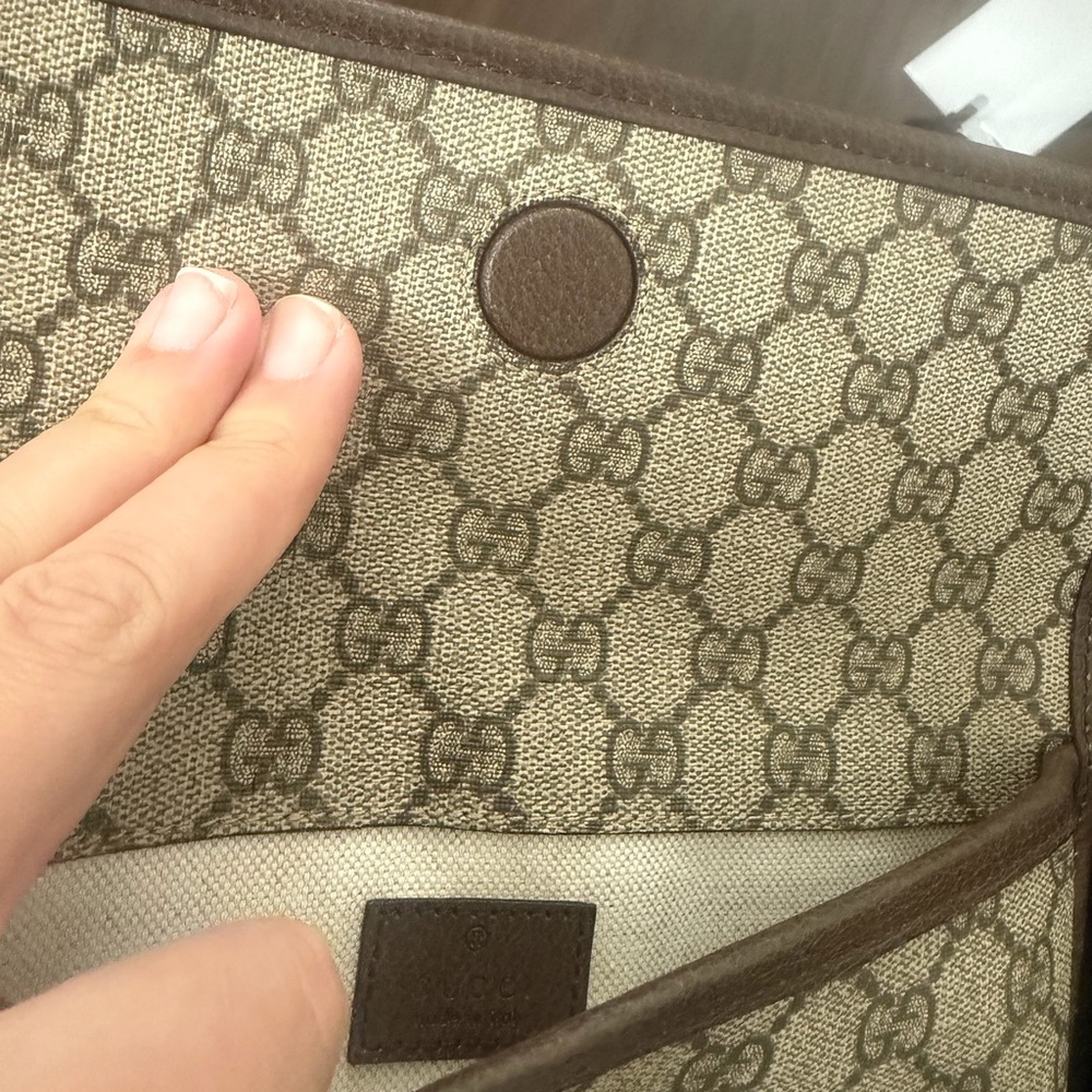 Gucci waist bag GG Supreme belt bag - Picture 4 of 5